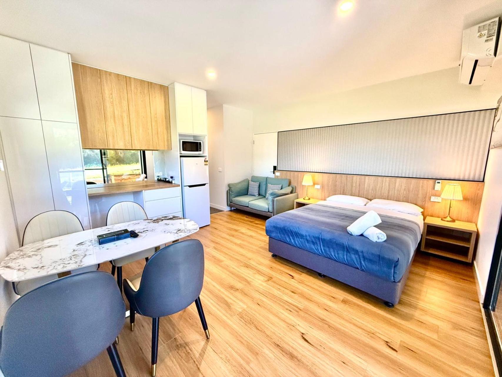 Apollo Dream Suites Apollo Bay Esterno foto